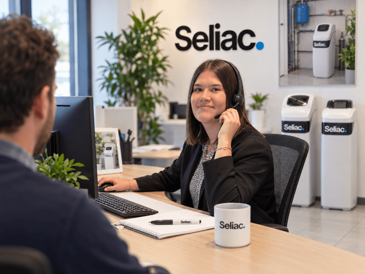 Seliac adviser wearing a headset at reception